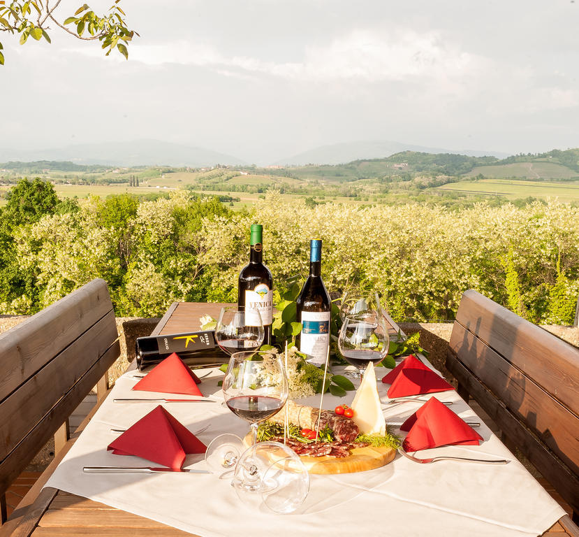 Elliot Osteria E Dormire In Collina Manzano Kültér fotó