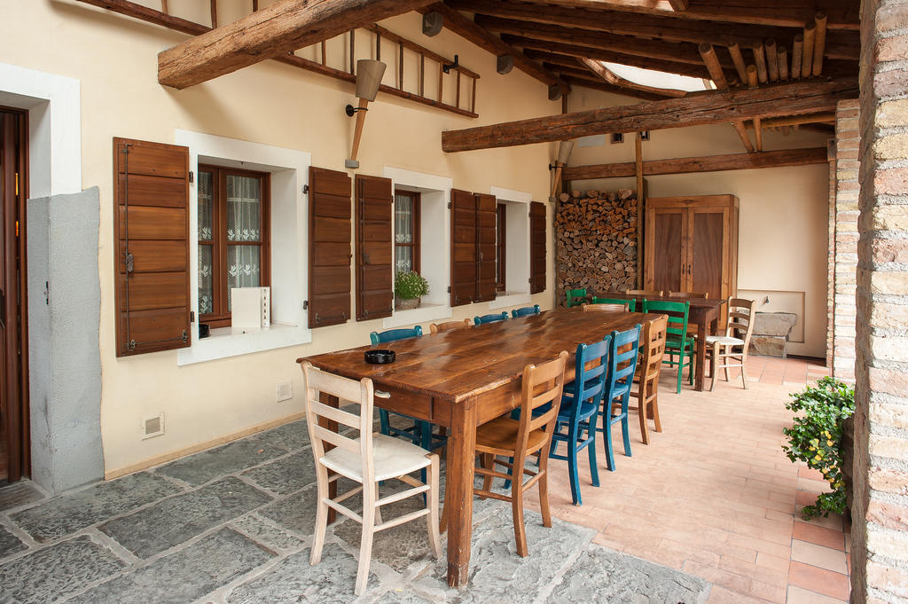 Elliot Osteria E Dormire In Collina Manzano Kültér fotó